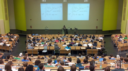 мон изнесе важна информация матурите