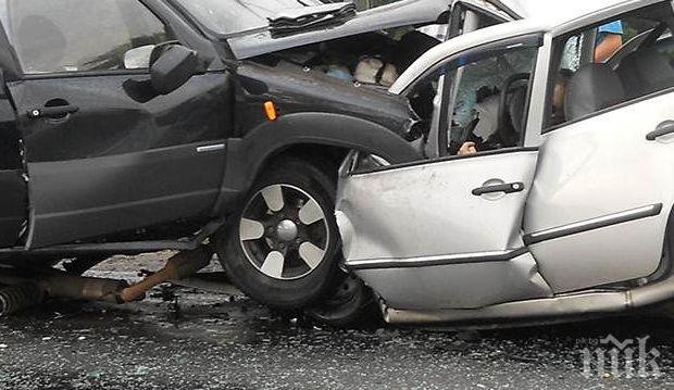 КАПСУЛА НА СМЪРТТА: Съставиха рейтинг на най-смъртоносните автомобили 