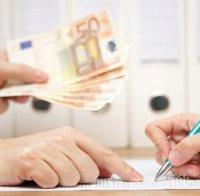 Ниските лихви карат българите да взимат кредити предимно от банки