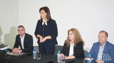 даниела дариткова сливен говорим реформа здравеопазването търсим максимален консенсус