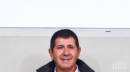 благодетелят жълто черния роден гранд горд съм ръководя клуб толкова многобройна всеотдайна вярна публика