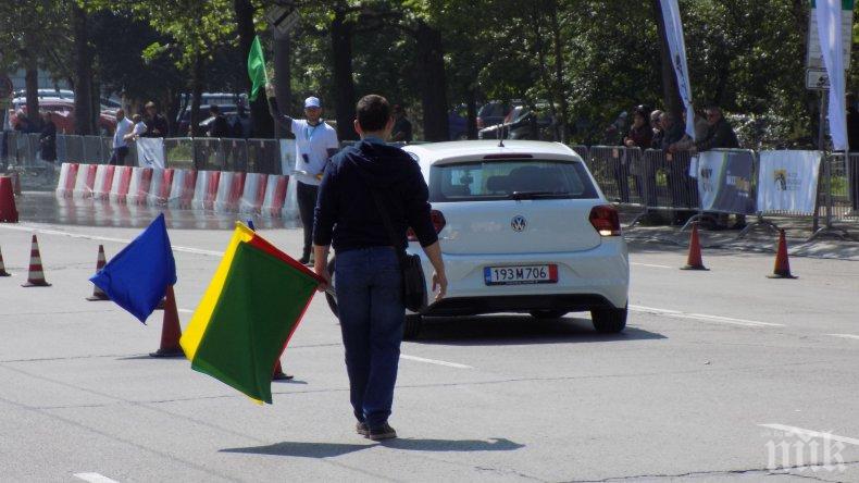 30 души мерят сили в надпреварата Най-добър млад шофьор на България