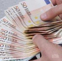 средната брутна месечна работна заплата пазарджик достига