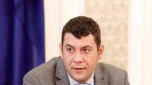 Актьорът Евгени Будинов с невероятен призив към младите: Ето защо е толкова важно да гласуваме на предстоящите евроизбори