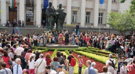 любопитно ловешки учител разкри известни факти химна върви народе възродени