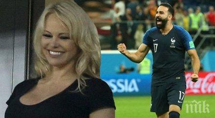 неувяхващ сексимвол ръка младия любовник памела андерсън блесна церемония париж видео