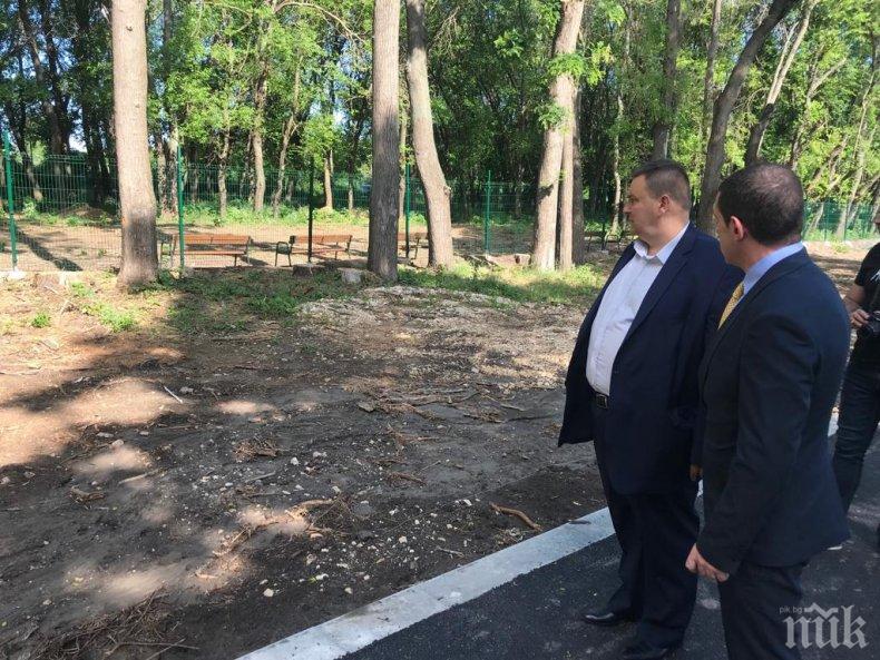 Емил Радев в Девня: Европейското финансиране дава нов облик на училища и детски градини (СНИМКИ)