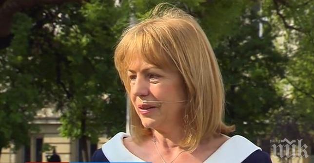 ОТКРОВЕНИЯ НА ПРАЗНИКА: Фандъкова пише двойки, но лесно ги поправя на шестици