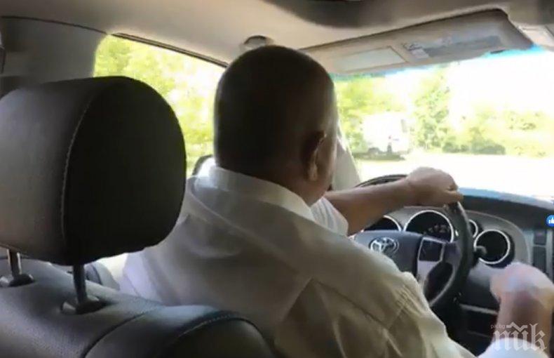 ПЪРВО В ПИК: Премиерът Борисов вози Иван Портних из Варна - оглеждат нови пътища, майки го молят да се снима с децата (ОБНОВЕНА) 