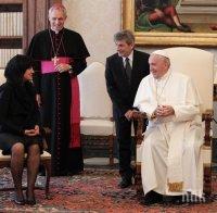 Революционно: Папа Франциск  назначи жени във важен орган на Ватикана