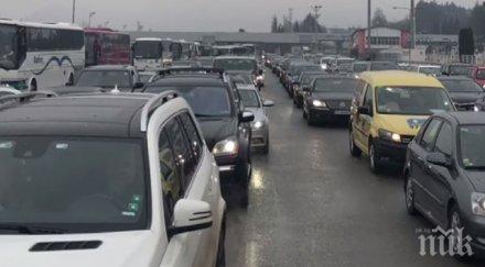 Натоварен трафик по пътищата в изборния ден