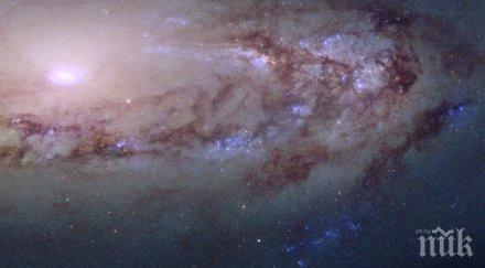 чудо снимаха странна галактика приближава млечния път
