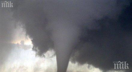 торнадо оклахома взе жертви