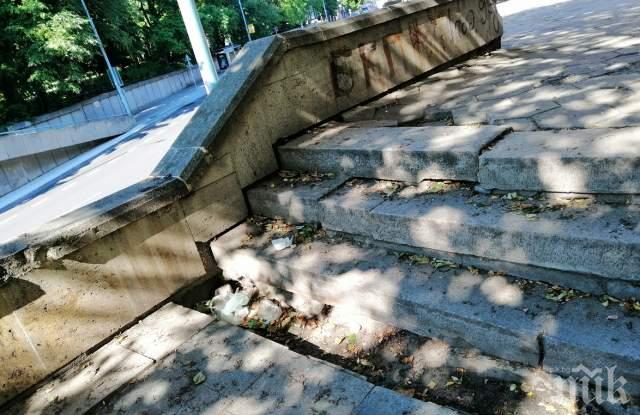 ВНИМАНИЕ: Опасен подлез дебне пловдивчани