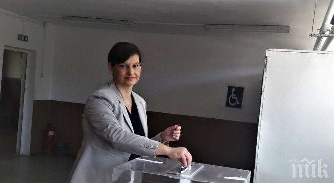Даниела Дариткова: Гласувах за стабилна и просперираща България в обединена и сигурна Европа