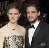 ЛИЧНА ДРАМА: Джон Сноу се бори с алкохолизма