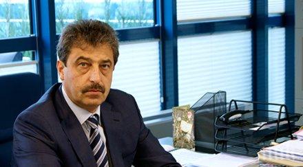 свидетел делото ктб цветан василев семейството пръснали близо млн години