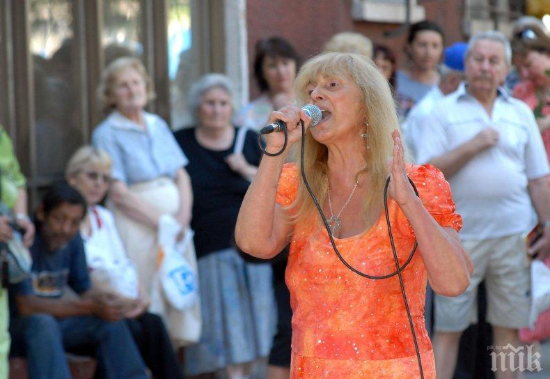 САМО В ПИК И РЕТРО: Грета Ганчева живее със 150 лева пенсия