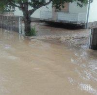 Потоп в Сърбия! Обявиха извънредно положение в 12 общини