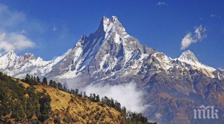 шок осем алпинисти изчезнаха хималаите