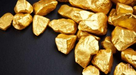 лукс вижте страни къпят злато