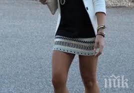 невероятно факт руска компания раздава бонуси жените ходят къси поли работа