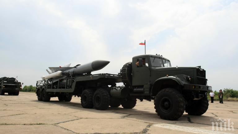 ВНИМАВАЙТЕ НА ПЪТЯ: Военна техника блокира движението в 6 области