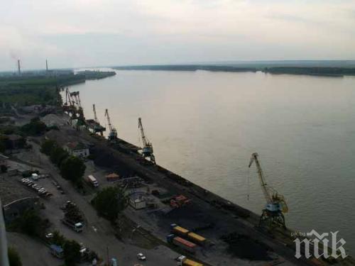 Нивото на Дунав край Свищов се понижава