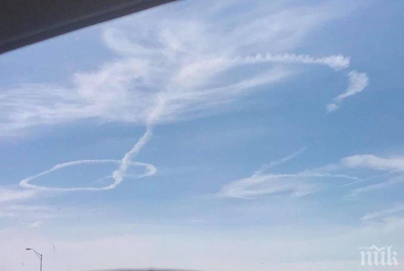 Хит: Следи от два американски изтребителя F-35 в небето над Аризона взривиха мрежата