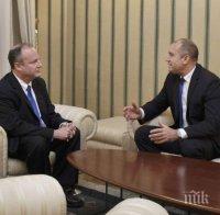 Президентът Радев удостоява Ерик Рубин с орден 