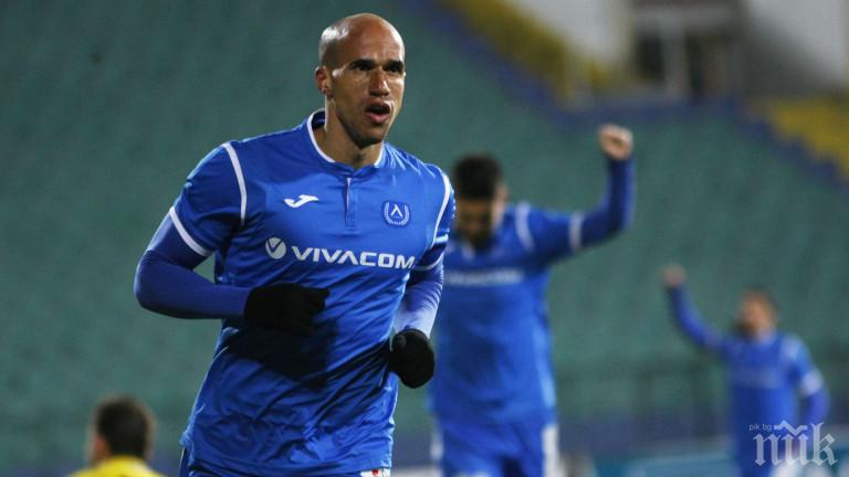 Бивш играч на Левски сменя отбора в Турция