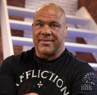 Легендарен кечист и олимпийски шампион осиновява българче 