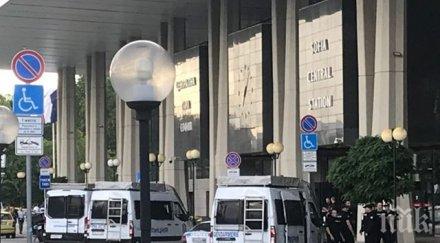 ОТ ПОСЛЕДНИТЕ МИНУТИ: Нормализирана е работата на Централната жп гара в столицата след бомбения сигнал