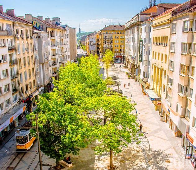 КРАЙНА МЯРКА: Фандъкова разкри с колко глобява изпълнителя на ремонта на Графа