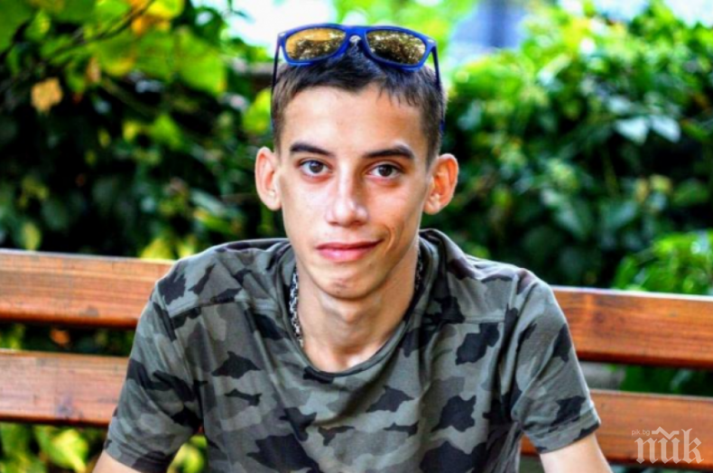 Син на бургаски полицай се нуждае от помощ в битката с коварна болест