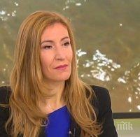 Ангелкова обяви ударни проверки на плажовете и заличаване на туроператори 