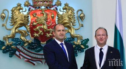 румен радев обезцени висшия държавен орден стара планина