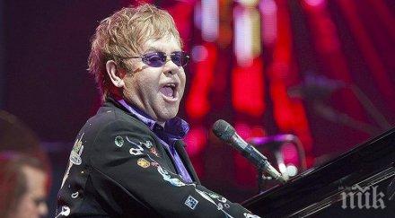 сър елтън джон срещне президента франция