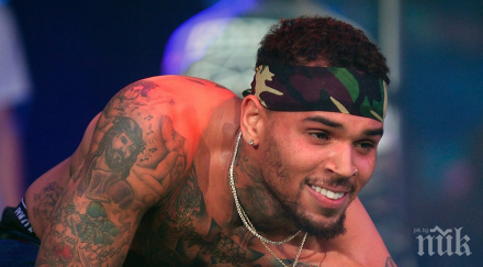 блага вест крис браун отново става баща