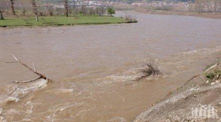 дунав спадна денонощие