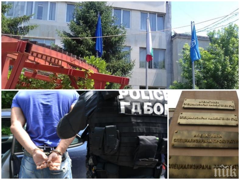 ИЗВЪНРЕДНО В ПИК: Акция в Костенец, МВР и прокуратура влязоха в кметството