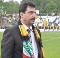 Цветан Василев взимал под масата пенсионен фонд 