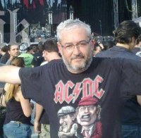 Емил Василев изригна: Илияна Йотова е к.рва!