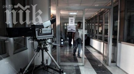 пускат отново гръцката обществена телевизия четвъртък