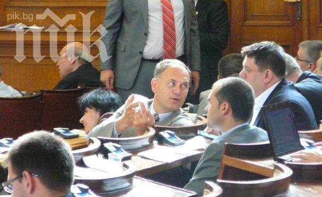 Кадиев  пред ПИК: БСП се бави опасно с позицията си за Плевнелиев