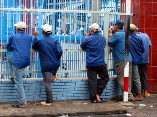 Дават повече пари на работниците при фалит на фирмата