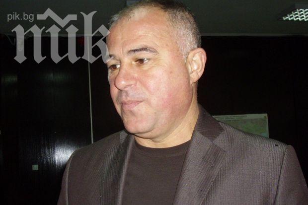 Кметът на Симитли нападна президента Плевнелиев