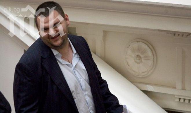 Реформаторският блок: Станишев призна, че кабинетът е на олигархията