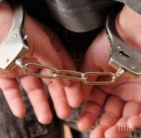 СЛЯПА ТЕМИДА: 10 дни затвор за пиян, налетял на полицаи  