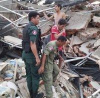 Сграда се срути в Камбоджа, десетки са под развалините